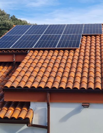 Instalación fotovoltaica placas solares 4kw en Arnuero (Cantabria)